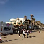 Climatise Avec Terrasse, Parking Prive, A 500m De La - Fr-1-338-35 Sète