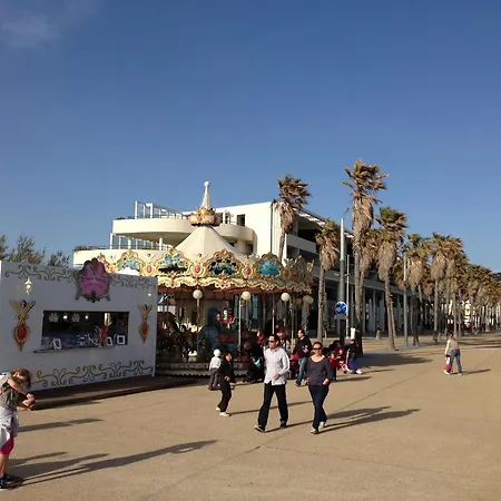 Climatisé Avec Terrasse, Parking Privé, à 500m De La - Fr-1-338-35 Sète